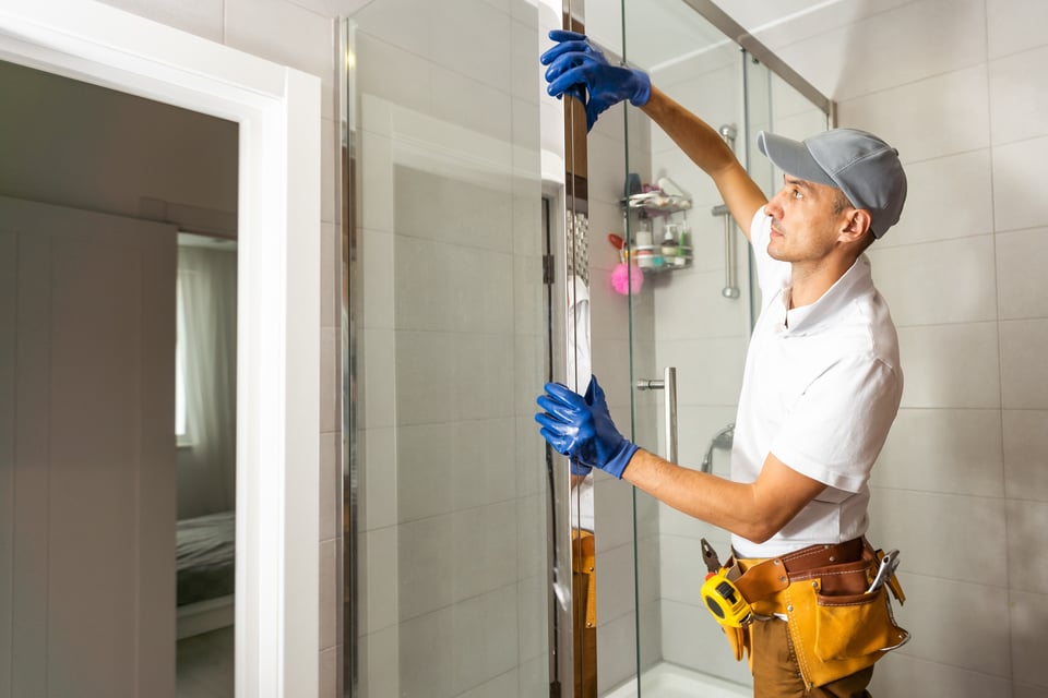 Top 5 Design Considerations for Choosing Glass Shower Doors